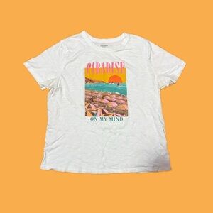 Old Navy White Paradise Graphic Tee